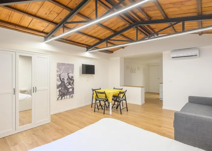 Διαμέρισμα Guesthost - Piazza Della Frutta